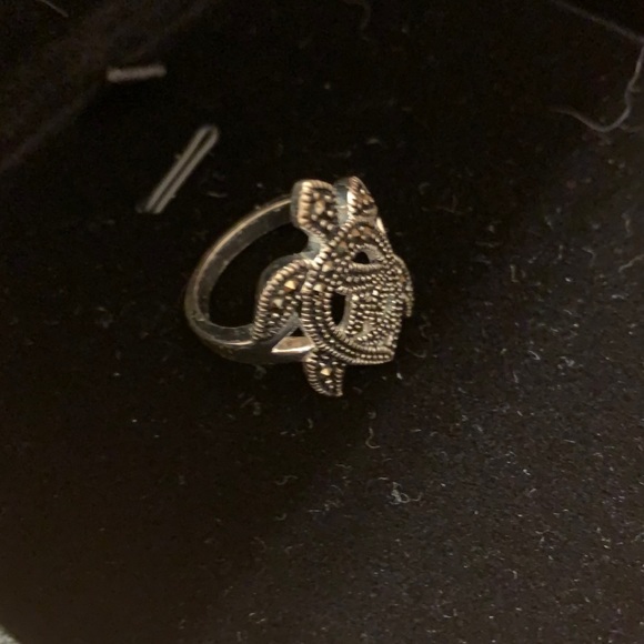 Ring - Picture 2 of 2